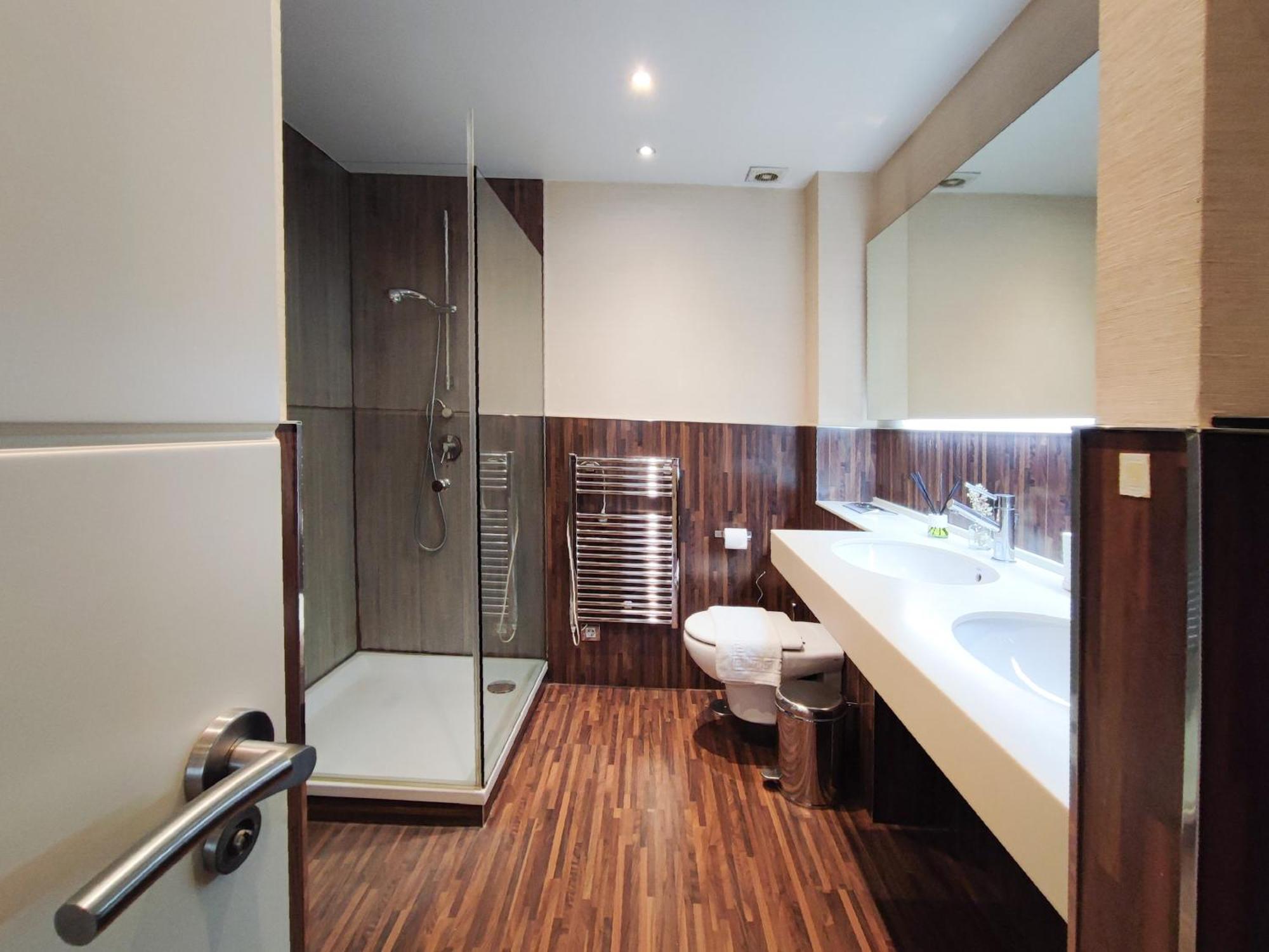 Dflat Escultor Madrid Apartments Exterior foto